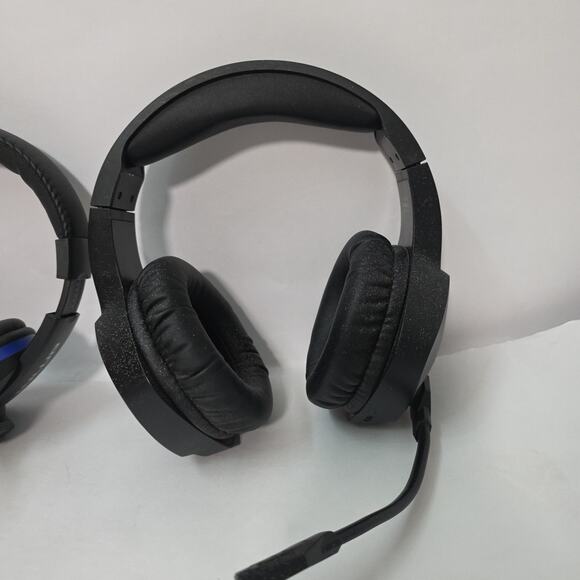 Lot Of 2 Gaming Headsets 1 Wired LVLUP And 1 Wireless Binnune Working - Picture 2 of 11